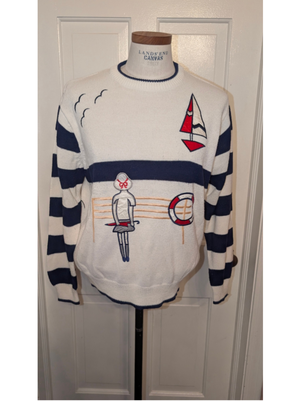 Women's vintage L White Navy Striped nautical Crew Neck Sweater
